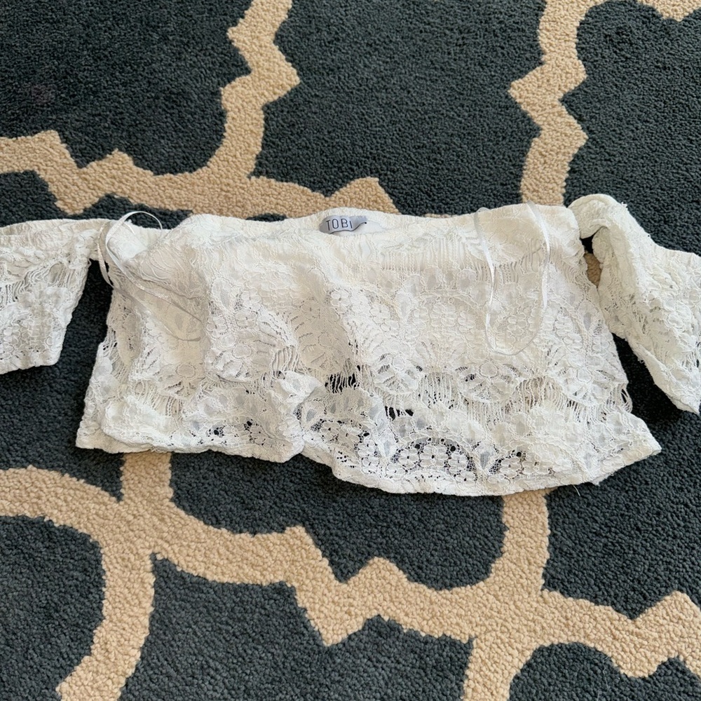Tobi Lacy Crop Top